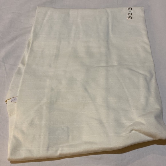 Handsome cream cotton Roundtree & Yorke polo shirt, XLT, NWT - Picture 4 of 5